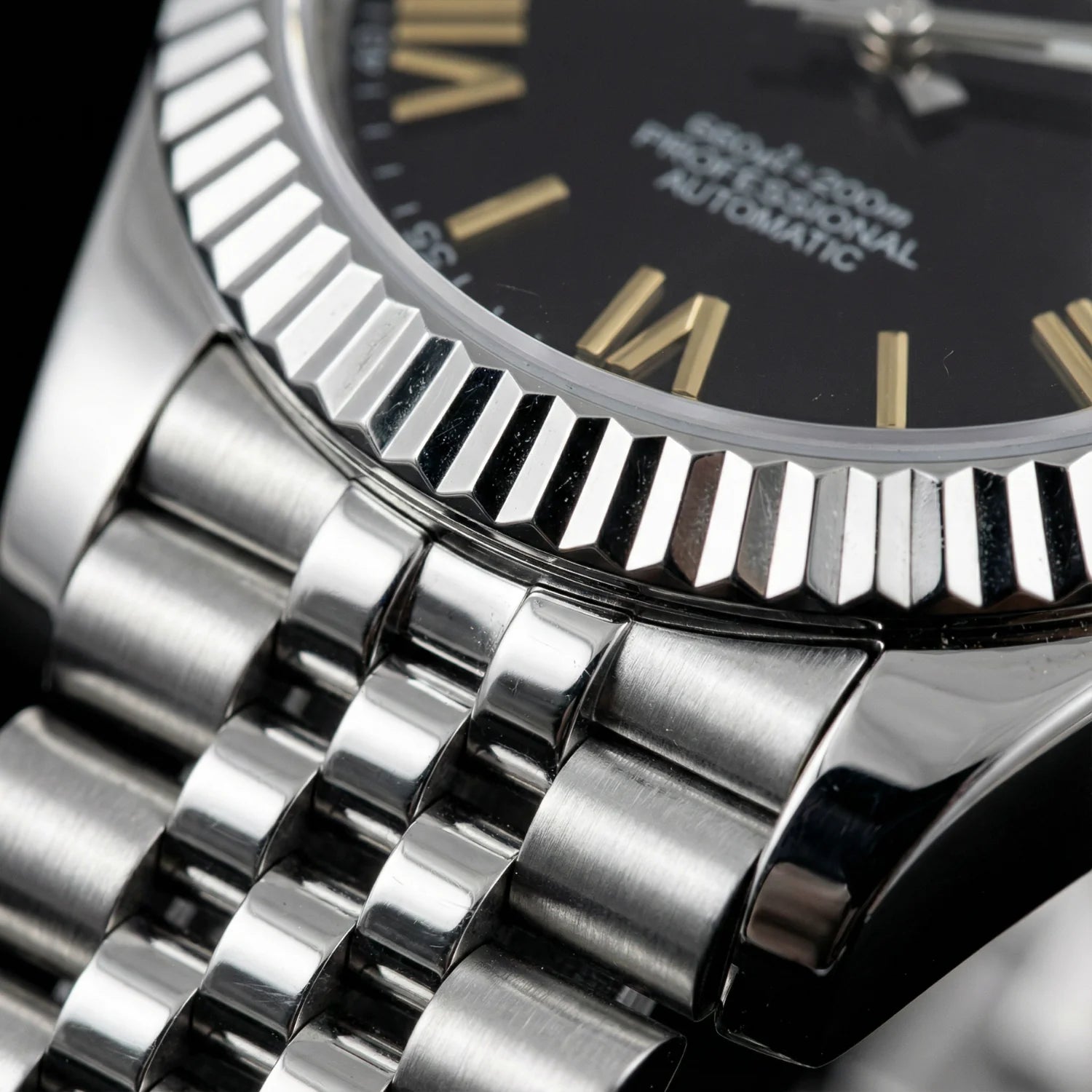 SeikoJust - Roman Gold Black