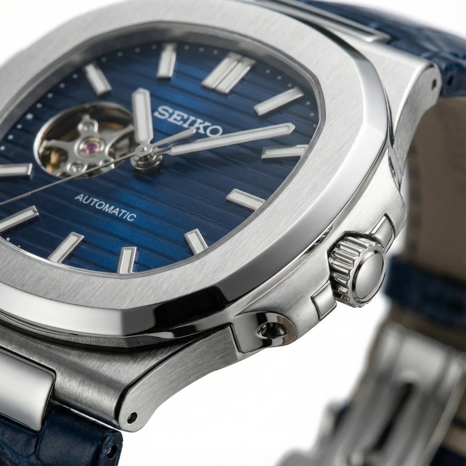 Nautiko - Blue Leather Open Movement