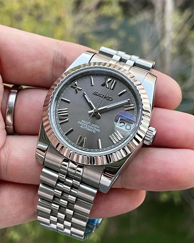 My custom watch looks better than most off-the-shelf brands.